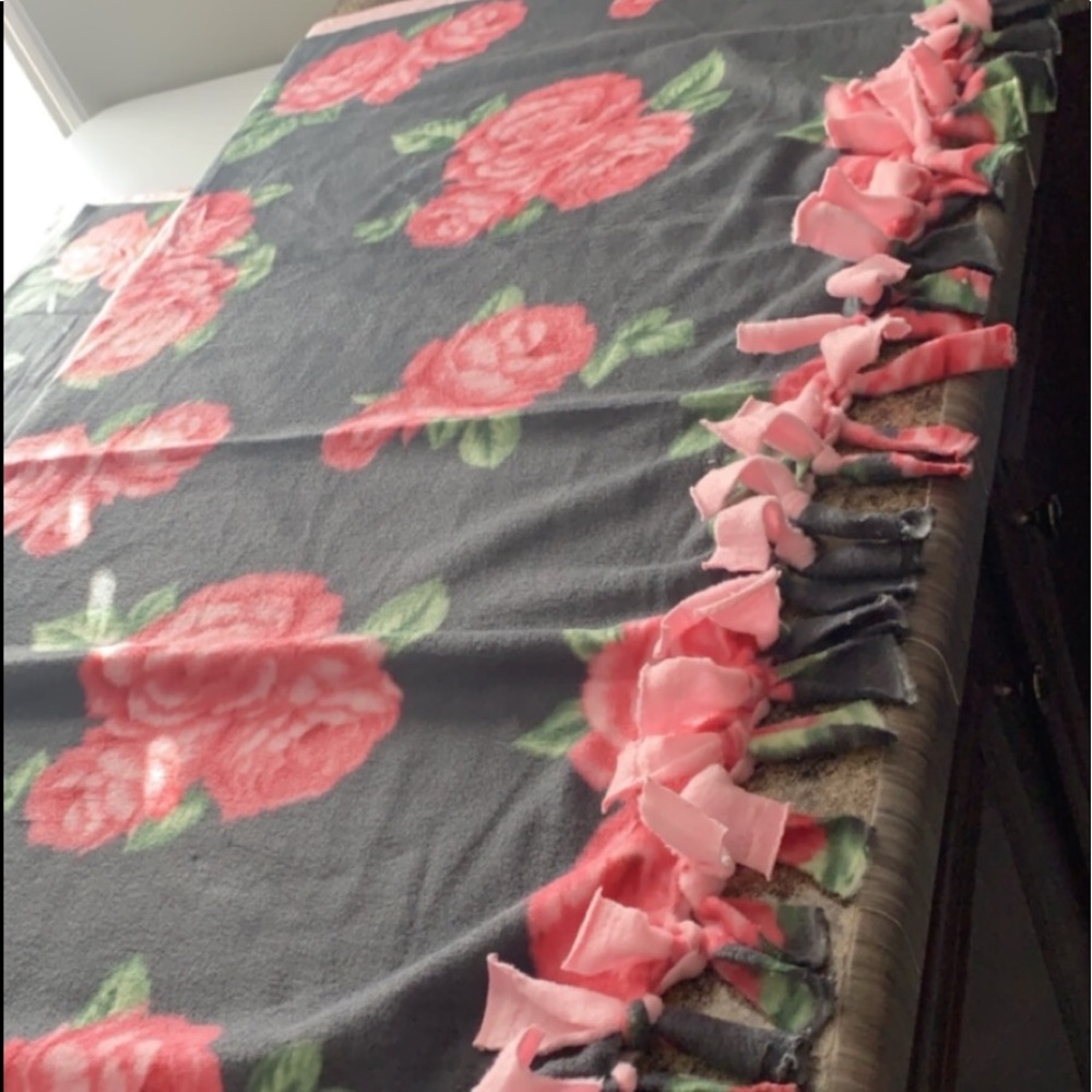 Hand-knitted Blankets